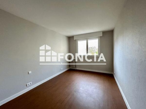 Location Appartement 4 pièces 101.35 m² - 12 RUE G.CLEMENCEAU Nantes 44000