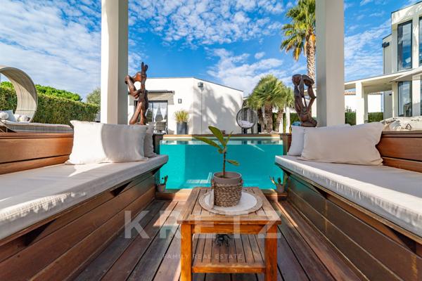 Villa contemporaine en bord de mer