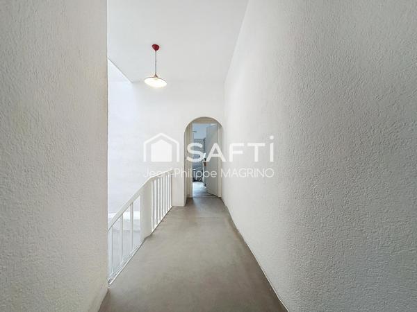 Charmante Maison de Ville au Centre de Lavelanet