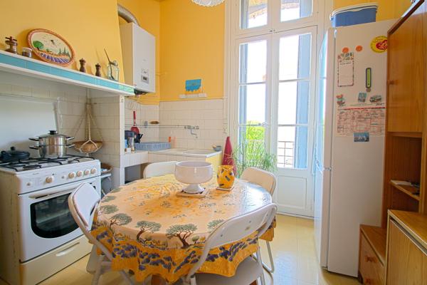 Appartement T4 cachet Montpellier centre 34000