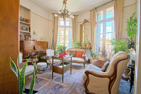 Appartement T4 cachet Montpellier centre 34000