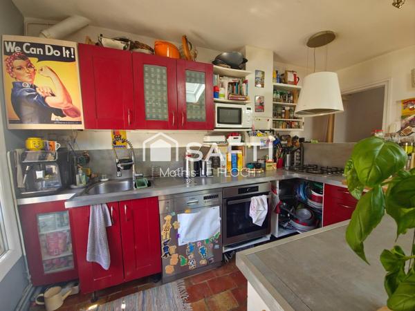 Centre Aubagne – Maison 94 m² avec terrasse, garage et vue dégagée