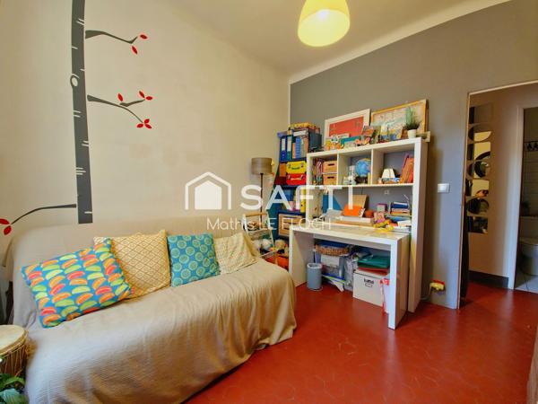 Centre Aubagne – Maison 94 m² avec terrasse, garage et vue dégagée