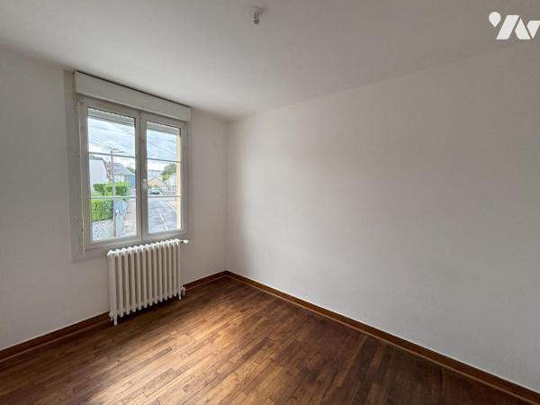 LAVAL, Maison sur sous-sol