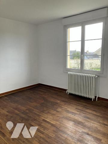 LAVAL, Maison sur sous-sol