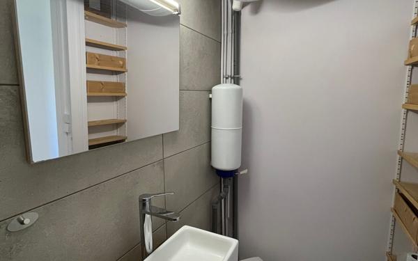 Appartement à louer    2 pièces • 46,73 m2 Lyon 4