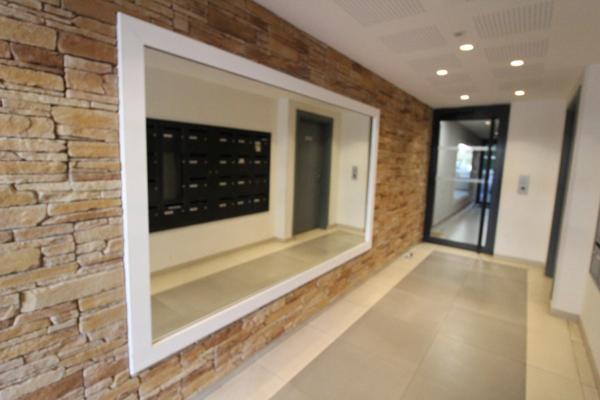 LA CIOTAT -  APPARTEMENT  RECENT - 82 M² - 3 CHAMBRES - TERRASSE - 2 BOX - 2E ETAGE/3 -