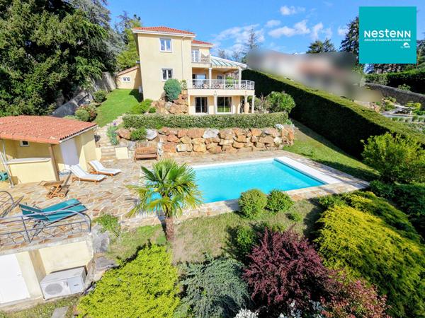 Propriété d'exception - Saint-Just Saint-Rambert - 310 m² hab - Piscine et vue panoramique !