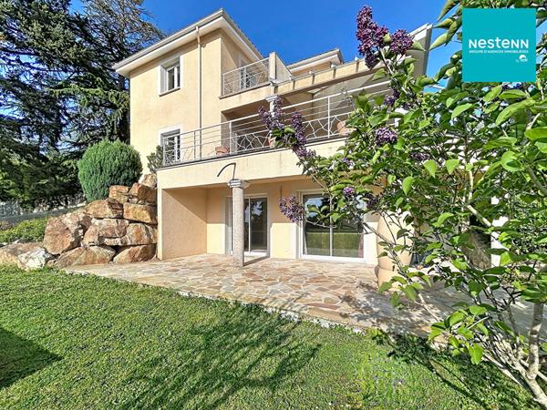 Propriété d'exception - Saint-Just Saint-Rambert - 310 m² hab - Piscine et vue panoramique !