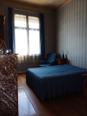 Charmante maison bourgeoise au coeur de Bagneux 137 m² habitables, à proximité immédiate des commerces, écoles.