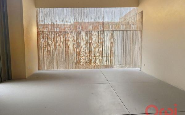 Appartement à vendre    4 pièces • 80,73 m2 Saint-Denis