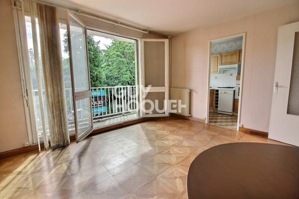 Charmant Studio avec balcon - Quartier Buzenval