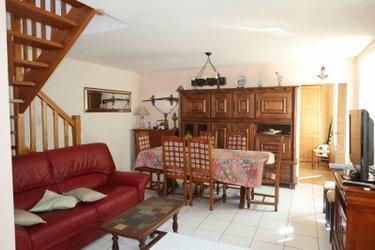 Maison à vendre à Pont-de-Buis-lès-Quimerch dans le Finistère (29590), ref : 2004