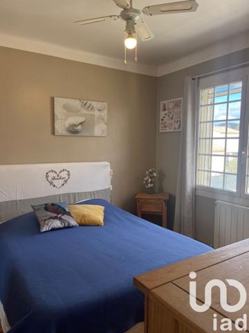 Maison 9 pièces de 219 m² à Fontvieille (13990)