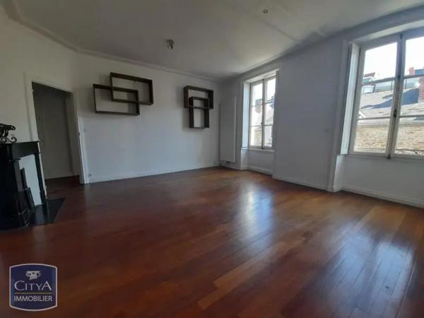 Appartement à louer 4 pièces 70.89m²