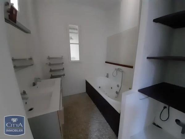 Appartement à louer 4 pièces 70.89m²