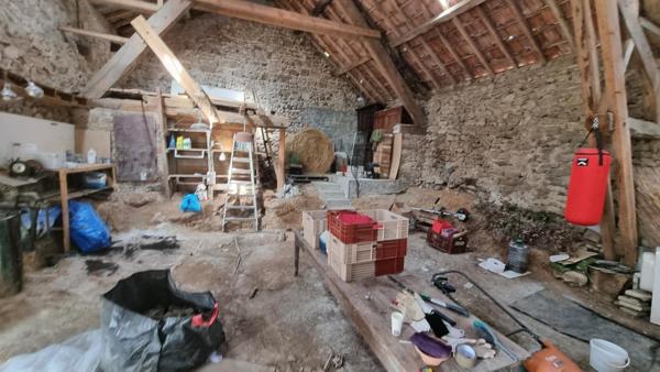 Maison 147 m² Mayet de Montagne avec grange 150 m²