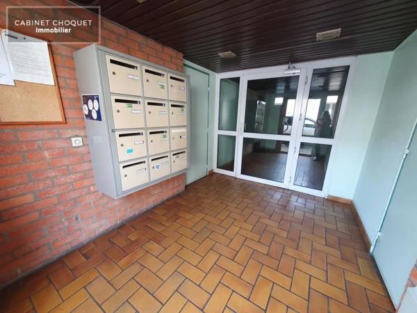 F3 MEUBLE AVEC BALCON, PARKING ET CAVE A LOUER - LILLE LISIERE CENTRE - 67 m 2 - 944 € charges comprises par mois