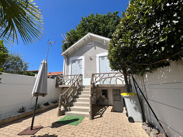 Maison Fouras 3 pièce(s) 66 m2 Fouras Maison Fouras 3 pièce(s) 66 m2 Fouras