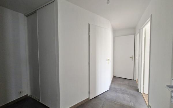 Appartement à vendre    3 pièces • 60,58 m2 Reims