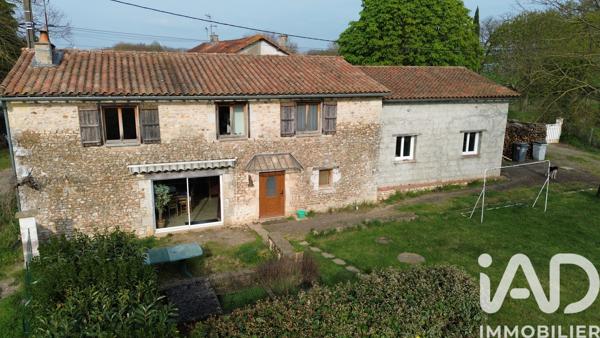 Maison à vendre 6 pièces 148 m² La Ferrière-Airoux