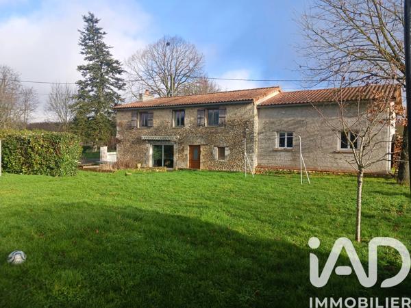 Maison à vendre 6 pièces 148 m² La Ferrière-Airoux