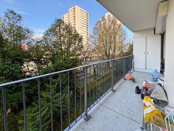Appartement  6 pièces 111m² proche métro