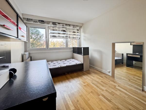 Appartement  6 pièces 111m² proche métro