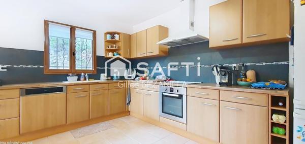 Maison 4 p 3 ch  jardin panorama garage