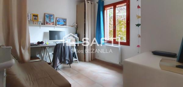 Maison 4 p 3 ch  jardin panorama garage