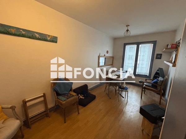 Location Appartement 3 pièces 65.75 m² - 6 PLACE DE GENEVE Chambery 73000