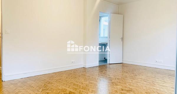 Location Studio 30.54 m² - Bagneux 92220