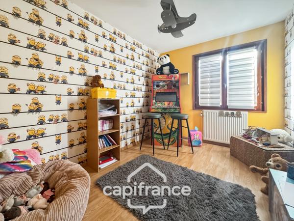 Maison 146 m² - 3 chambres - bureau - piscine - DEMIGNY