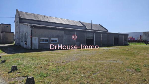 Immeuble à vendre 15 pièces de 366 m²