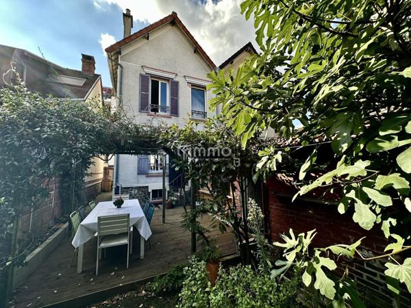 Neuilly-sur Marne- Haute Île- Maison 4P 3CH- Jardin + Dépendance