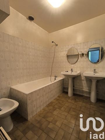 House for sale 5 rooms 96 m² Fosses