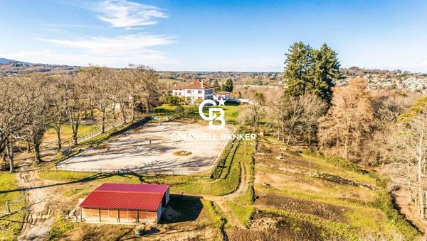 Propriété équestre 18 pièces à vendre Urrugne - 64122 / Réf: SR1-377