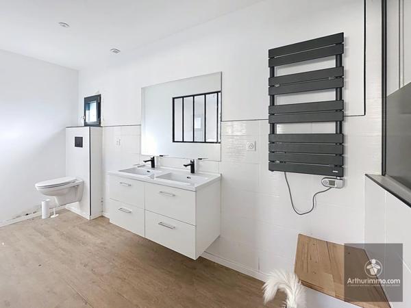 Vente Maison 7 pièces 150 m2 à Saint-Jean-Saint-Maurice-sur-Loire