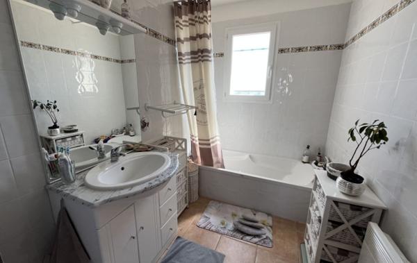 Vente Villa GARAGE - TERRAIN - TERRASSE PISCINE La redorte   