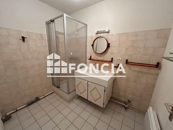 Location Appartement 2 pièces 50.09 m² - 6 RUE SAINT VINCENT Sarzeau 56370