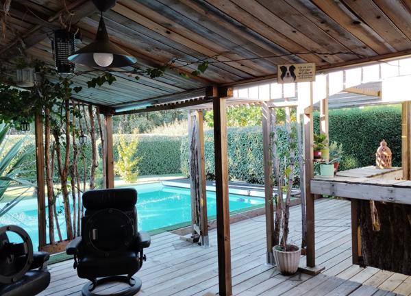 33380 MIOS Maison avec logement indépendant attenant.