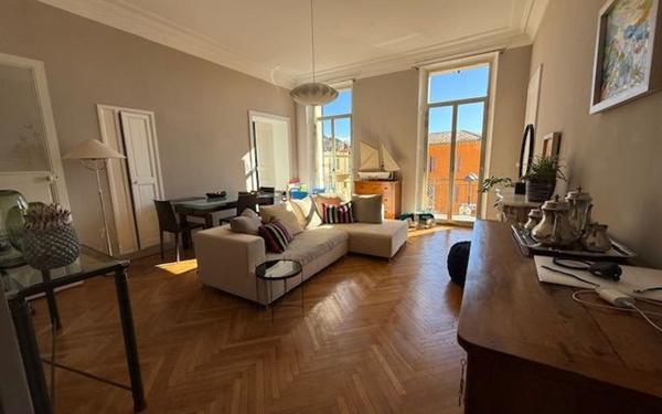 Appartement à vendre    3 pièces • 69,67 m2 Grasse