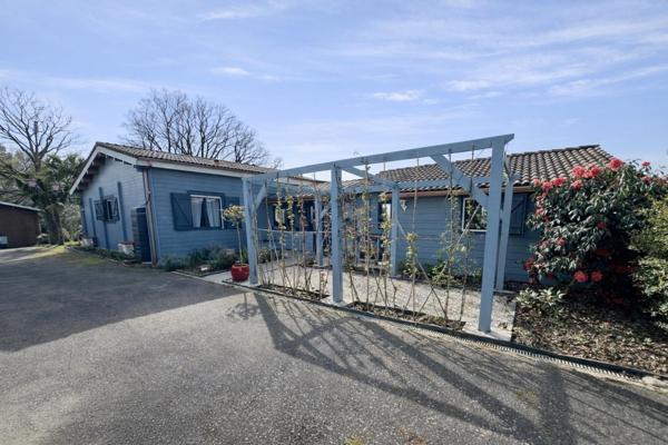 Maison en bois massif de 120m² avec gîte indépendant attenant sur une parcelle de 2800m²