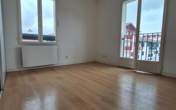 Appartement à vendre    4 pièces •  Bayonne