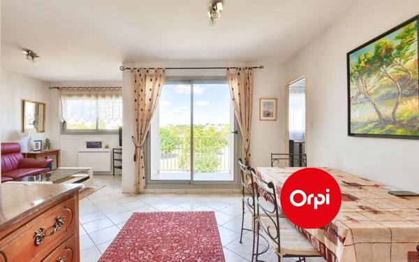 Appartement à vendre    5 pièces • 98 m2 Saint-Priest