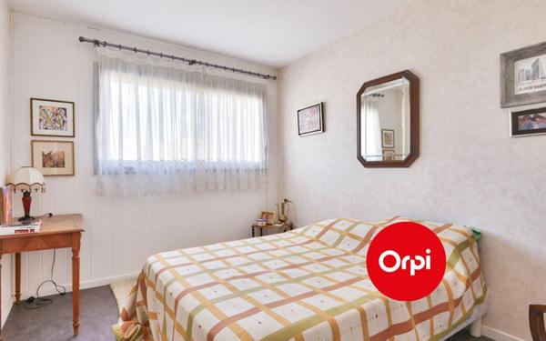 Appartement à vendre    5 pièces • 98 m2 Saint-Priest