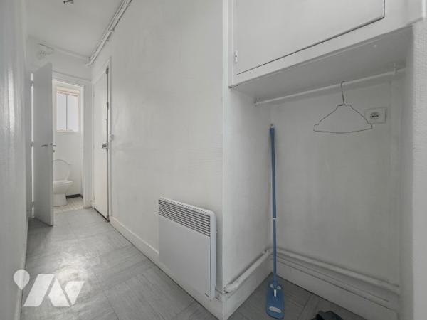 Studio de 19,49m2 (16,61 loi Carrez) lumineux et au calme