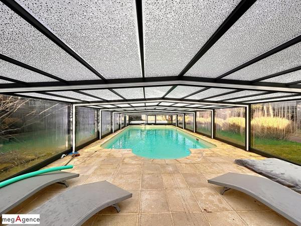 Maison à Romorantin-Lanthenay, 41200 - 10 pièces 221m²