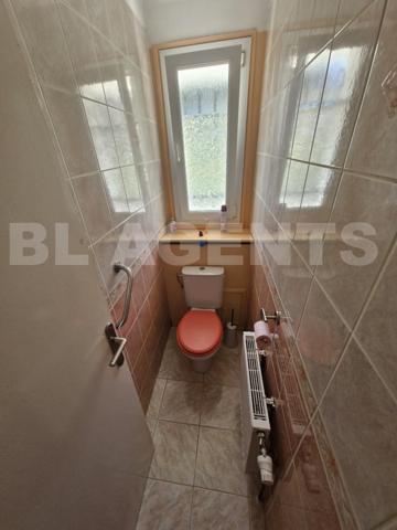 Maison plein pied avec potentiel.