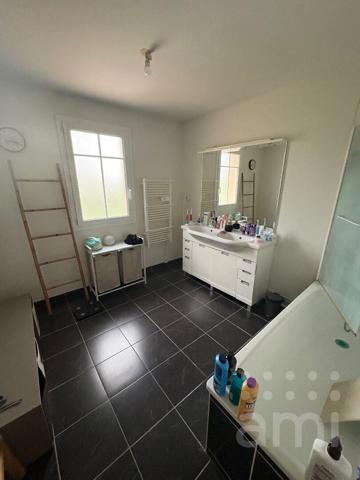 MAISON TYPE IV - SECTEUR CHU
